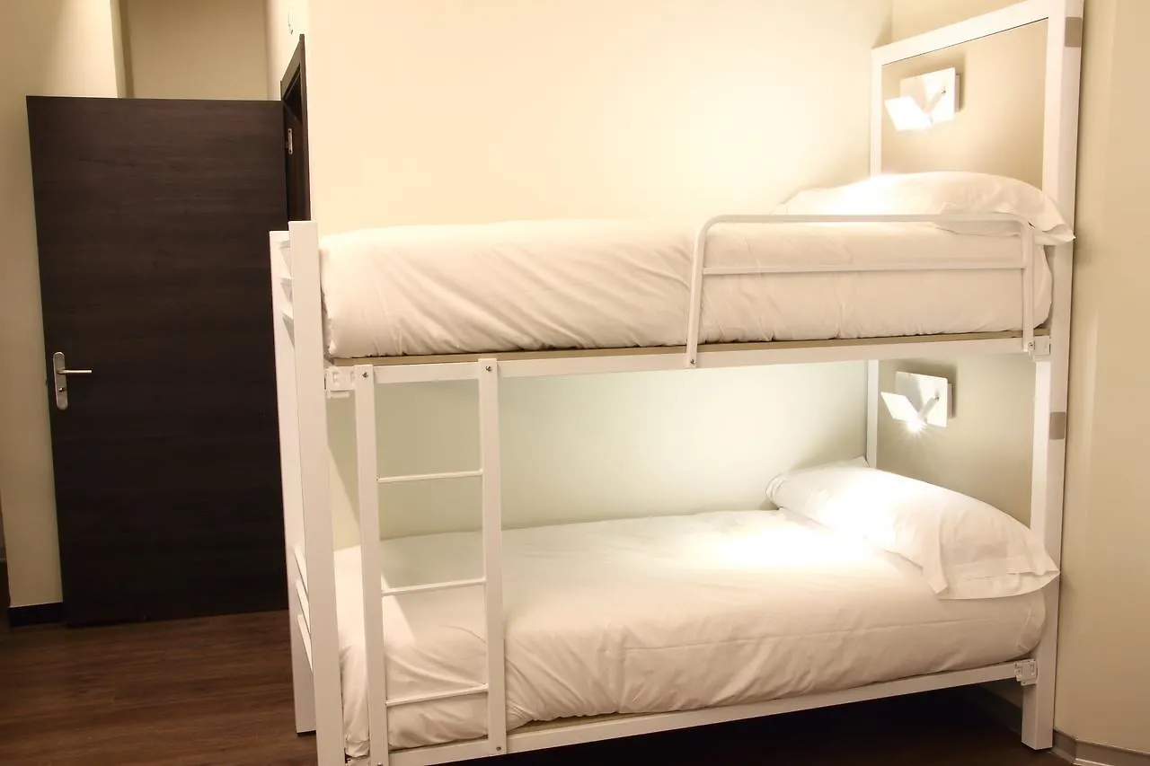 Poshtel Bilbao - Premium Hostel 0*,  Spain