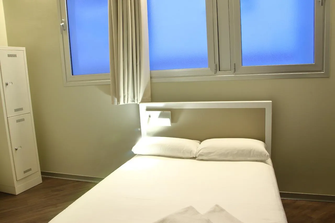 Poshtel Bilbao - Premium Hostel